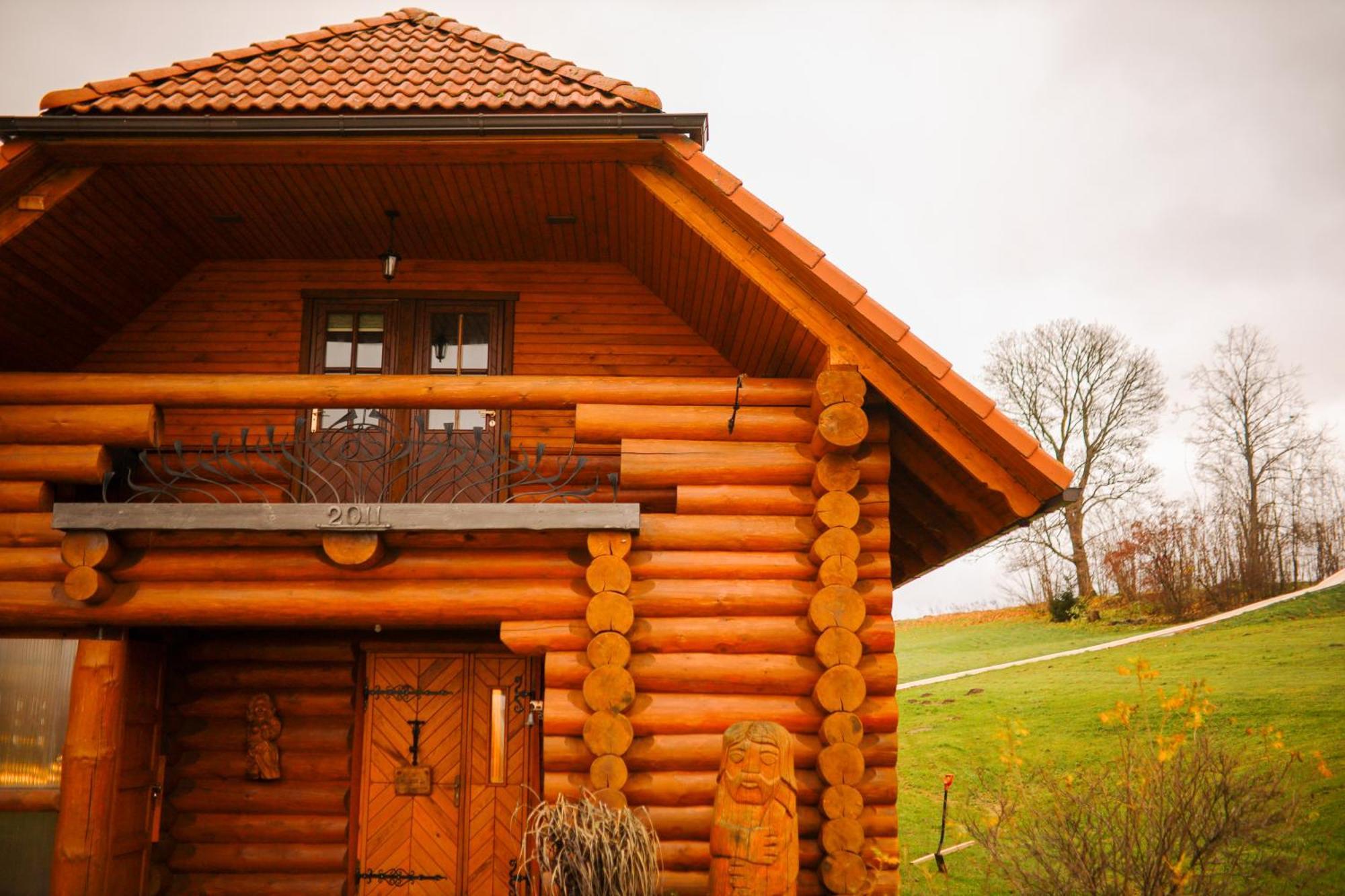 Hotel Kundzini Bīriņi Exterior foto